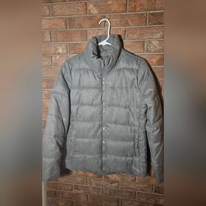Old Navy Women’s Gray Puffer Jacket – Size Small
